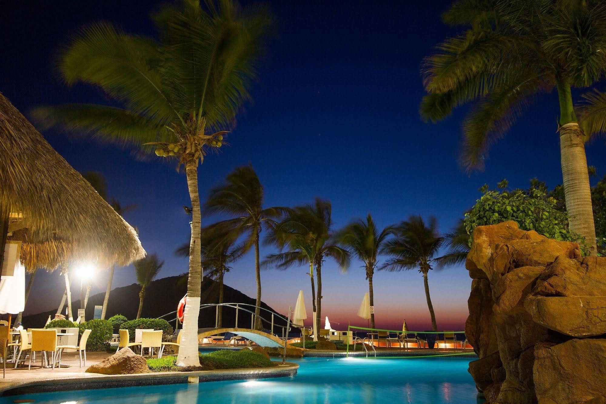 Luna Palace Mazatlan Dış mekan fotoğraf